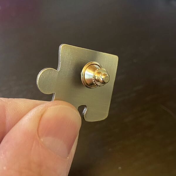 deluxe locking back